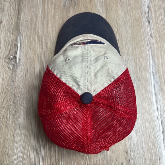 Costa del Mar Red White Blue Trucker Hat Mesh Cap US Flag Logo Adjustable Men’s - Picture 4 of 8